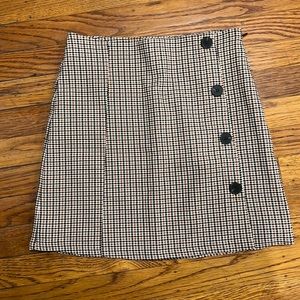 Forever 21 Plaid pencil skirt. Size S